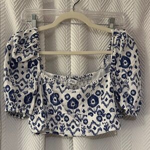 Zara Blue and White Patterned Blouse